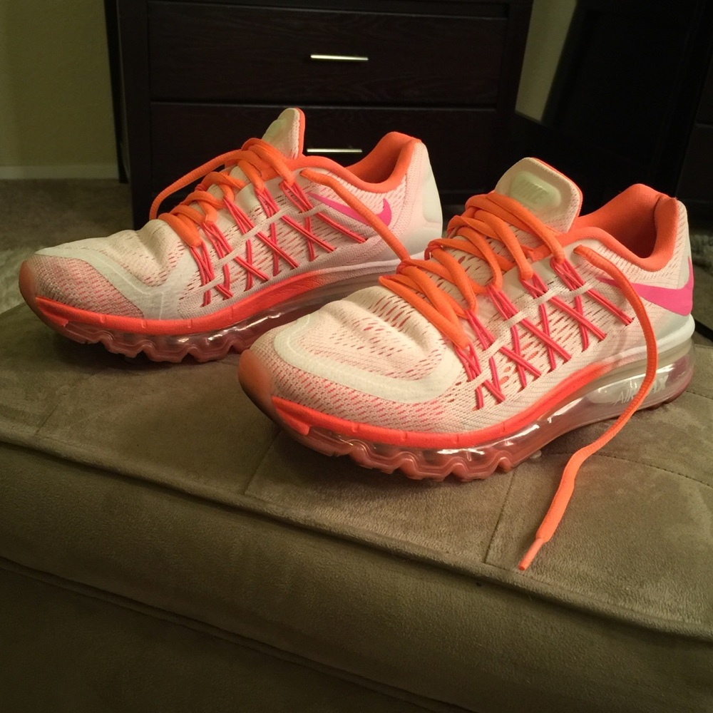 ⚡️SOLD⚡️NIKE AIRMAX Size 6 youth= Size 7.5 womens - Picture 3 of 6